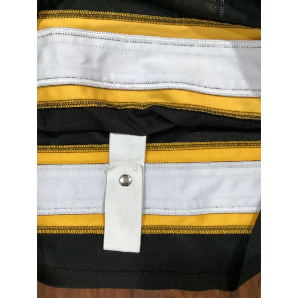 Reebok CCM MARC SAVARD No. 91 BOSTON BRUINS 50 Hockey Jersey w/ Ties